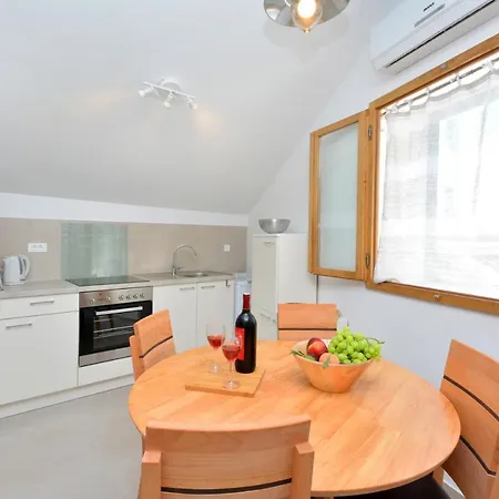 Primosten2 Appartement Primošten