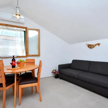 Appartement Primosten2 Primošten